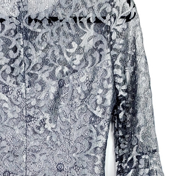 White House Black Market Metallic Lace Bell-Sleeve Shift Dress size 2 - Picture 9 of 12